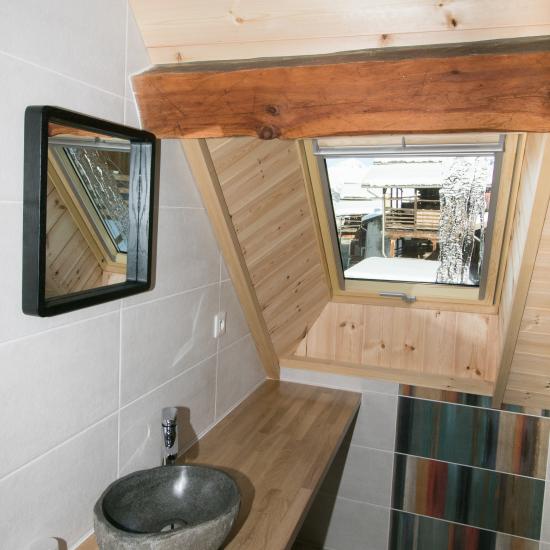 chambre d'hôtel La baita du loup 4 personnes salle de bain